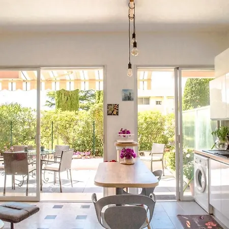 아파트 Smart Apartment-center Cap D'ail