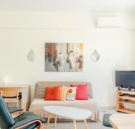 Smart Apartment-center Cap D'ail 아파트